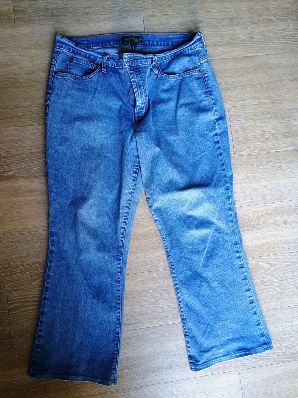 Lauren Ralph Lauren capsules wardrobe quiet luxury casual minimalist straightleg